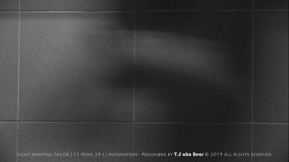 Light painting No.6 | 13 Mins 39s | Intonation - Penumbra | Year 2019 © Tiong-seah Yap ( T.S aka Bear ) Multimedia Art book - In 30 Limited edition Reference : 6 x Photos printed on Ilford Digital print on ILFORD GOLD MONO SILK paper ( 270gsm | Acid-free and lignin-free fibre base ) with high quality Canon LUCIA pigment ink . 1 x Digital video in 1080 | 60P / Length : 13 Minutes 39 seconds stored on Micro SD . Year Created : 2019 @tsakabear https://tsakabear.com